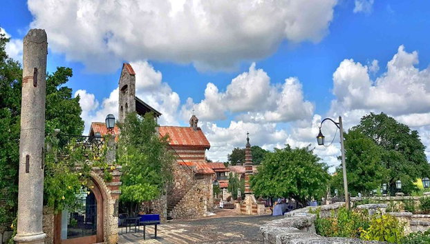 Explore Catalina Island and Altos de Chavon - Full-Day Tour - Foto 4