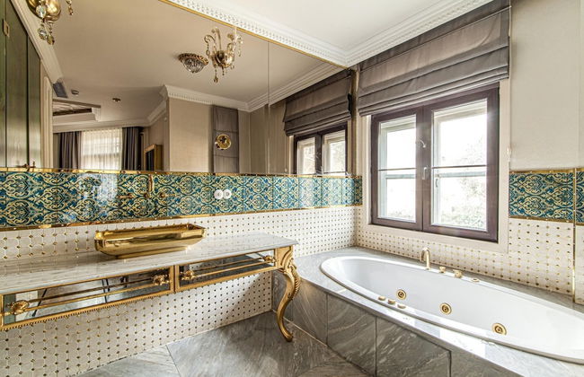 Magnificent Historic Mansion in Beylerbeyi - Foto 16