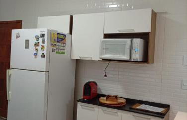 Casa ampla e nova à 400m da praia - Foto 26