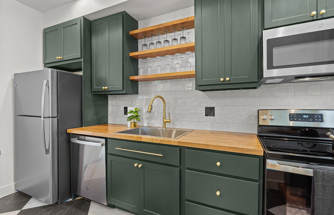 Wine Country Getaway | JZ Vacation Rentals - Photo 10