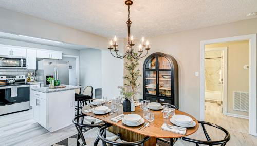 Private Hot Tub and Cold Plunge Fayetteville Gem! - Foto 3