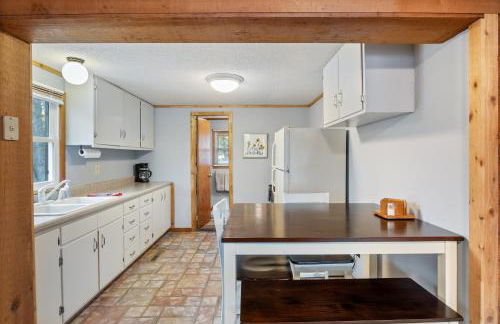 Stunning Lake View On A Nice & Quiet Relaxing Home - Foto 13