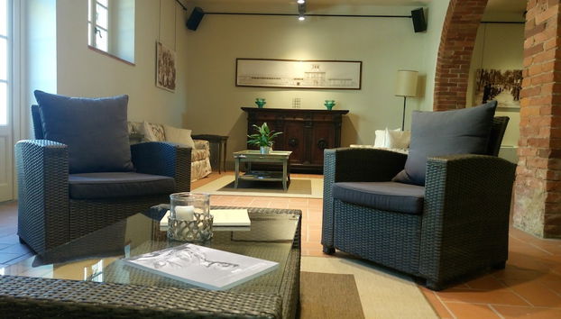 Coin salon dans le hall