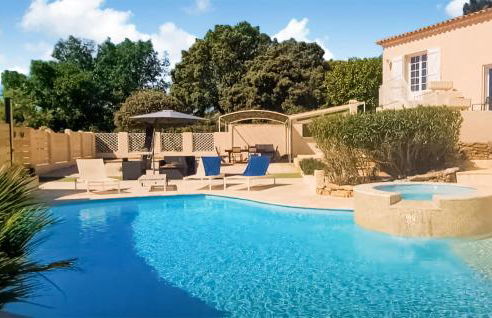 Nice Home In Ste-Anastasie-Sissole - Photo 3