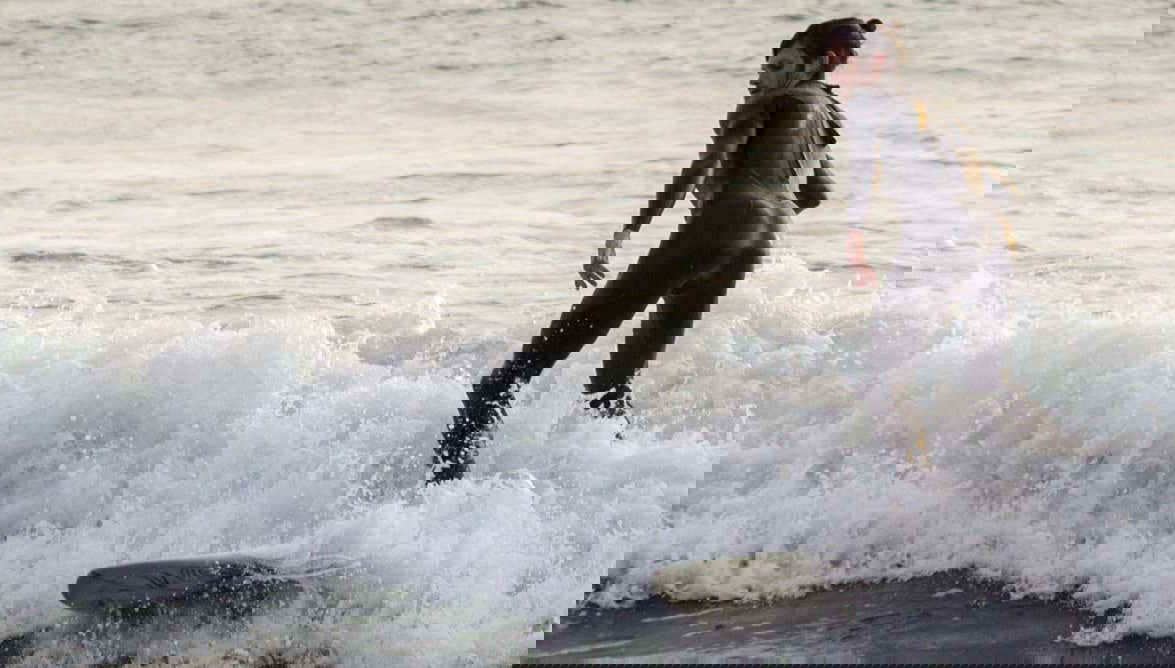 Surfing Lesson at Makaha Beach - Foto 1