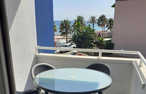 1ª linea reformado y perfecta ubicacion frente al puerto deportivo - Foto 18