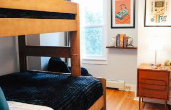 Hot Tub, 2 Blocks to Downtown Saugerties, Sleeps 8 - Foto 12