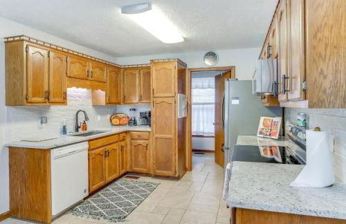 Large Yard and Basketball Hoop Murfreesboro Home! - Foto 9