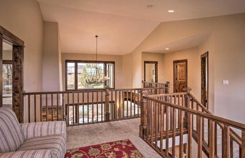 Modern Eagle Crest Escape with Patio and 2 Balconies! - Photo 14