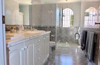 villa Pinosol con vista al mar - Foto 29