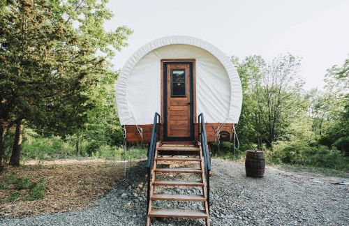 Heated & AC Full Bathroom Covered Wagon - Foto 9