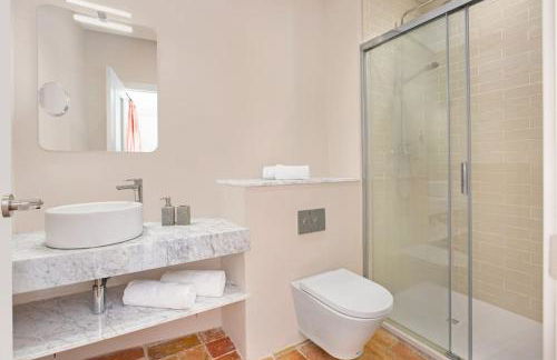 Casa Torre Cruilles Big, Stylish, Modernized 'Castle' Prime Costa Brava with AC - Foto 32