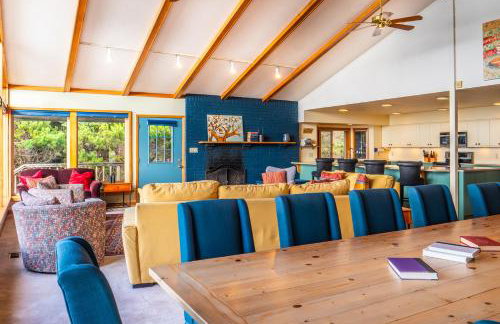 Hot Tub & Game Room in Large Ocean Front Home! Second Story - Foto 6