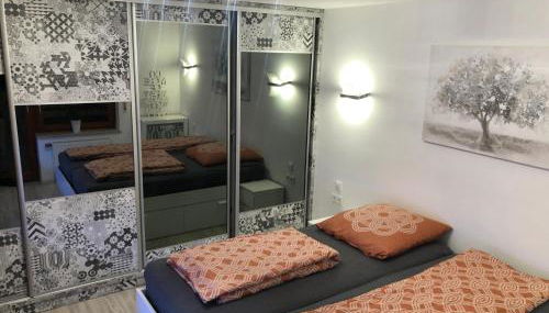 Goldstadt Garden Residence - City Apartment Pforzheim - Foto 2, wardrobe