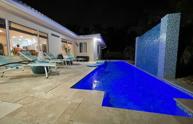 Walking Distance to the Beach 3Br House With Pool - Foto 4