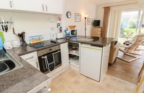 Drake Cottage - Photo 8