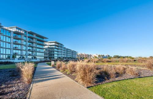 Bayline - Beachfront Bliss & Spa by Bedzy - Foto 74