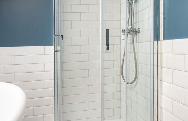 Beautiful 2-bed Cottage in Brampton - Foto 11