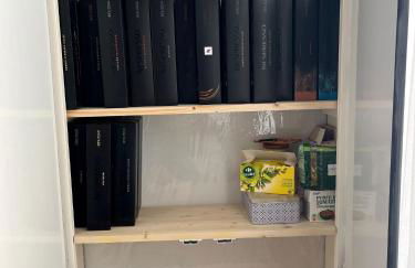 Nice - Appartement T3 rénové de 50 M2 classé 2 étoiles - Photo 9