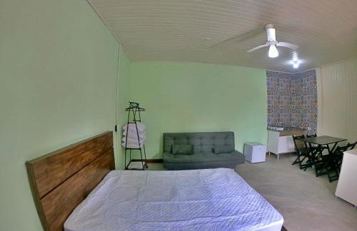 Kitnet Com Ar, em frente a Praia de Boracéia - Foto 9