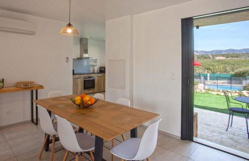 Tramontana quiet place 7 min from beach swimming pool bbq - Foto 5