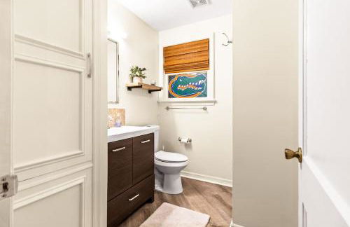 Gator Oasis - Moments from UF - Foto 13