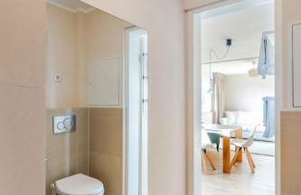 Charming top-floor apartment - Photo 17