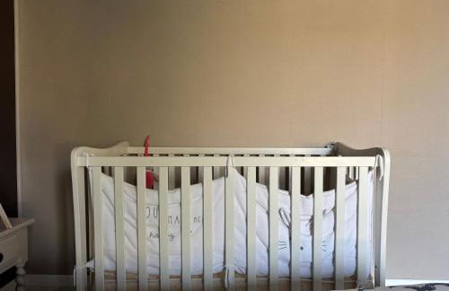 Rivage Maison spacieuse 10 p 5 chambres 2 sdb 2 WC tout confort avec jardin, belle terrasse aménagée, parking privatif, à 2 kms d'une petite plage, 3kms d'Omaha Beach et Port en Bessin - Foto 26