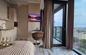 Golden Horizon Hanza Tower - SPA & Sky View - Foto 23