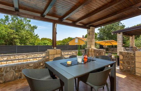 Lovely Home In Lakmartin - Photo 2