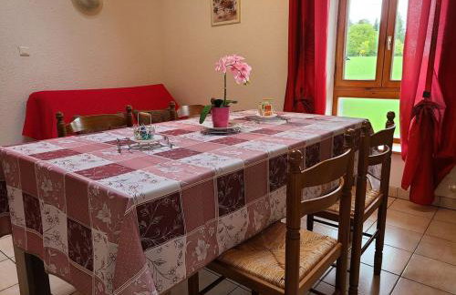 Gîte confortable en montagne avec terrasse, idéal pour rando et cure, proche de Plombières-les-Bains - FR-1-589-172 - Foto 23