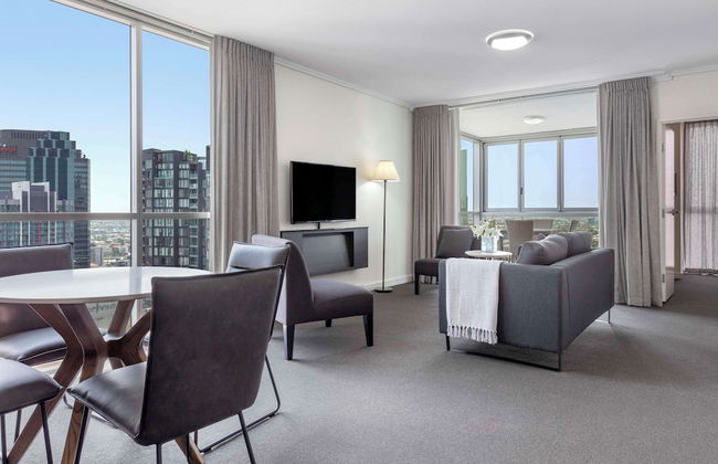 Oaks Brisbane Festival Suites - Photo 47