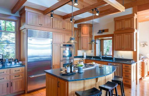 Hook's Nest-Magnificent Waterfront Luxury Home - Foto 24