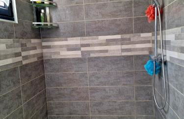 Maison climatisée au calme proche des commerces - Foto 23