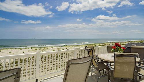 Oceanfront Ocean Views Wifi Beach Badges Decks Spectacular Oceanfront -- With Fantastic Views -- Located In Prestigious Harvey Cedars Just - Foto 3