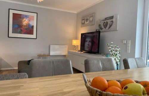 Forest View Apartments in Winterberg Sauerland - Private Garden Facing the Woods - Foto 3