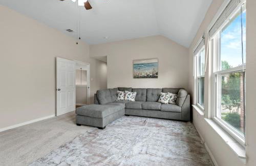 The Sapphire Sanctuary with Pool - Photo 37