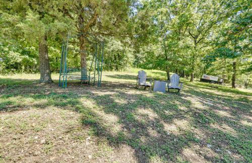 Lakefront and Dog-Friendly Gem in Gravois Mills - Foto 39