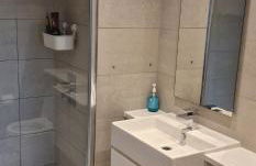 A lovely bedroom in Woolwich - Foto 11