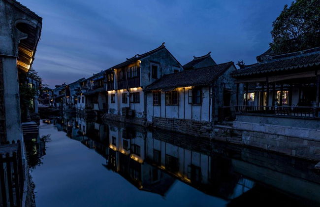 Esplora Zhouzhuang - Tour privato di un'intera giornata - Foto 5