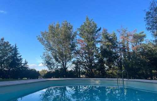 Aux portes de la Camargue studio balneo sauna et piscine - Foto 19