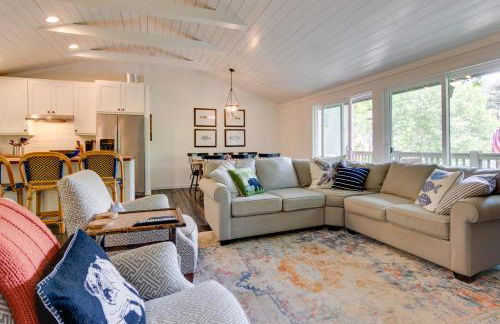 High-End Sapphire Retreat on Fairfield Lake! - Foto 7