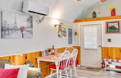Paris Vacation Rental about 22 Mi to Mount Magazine! - Foto 4