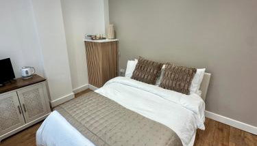 Kettering Railway Lodge - Photo 2