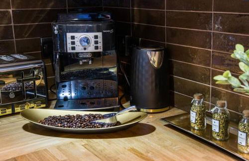 Lux Versace Pad Sleeps 10 Hot Tub, Cinema & Games Room - Foto 2