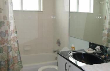 Family Fun Vacation Home 4 Bedroom Villa by RedAwning - Foto 24