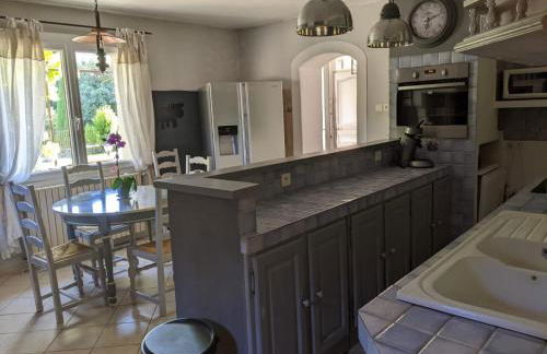 Mas dans les lavandes - Photo 11