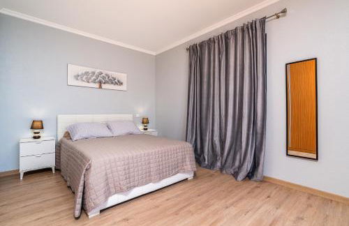 Goncalves House - AC and private parking - Foto 13