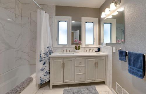 Walk to Frontier Days Park Cheyenne Home with Patio - Foto 14