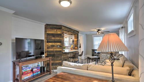 Pet-Friendly Home - half Mi to Downtown Willoughby! - Foto 2